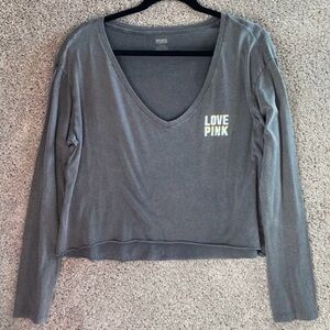 PINK Victoria's Secret Love Pink V-Neck Gray Girlfriend Crop Lounge Top Size M